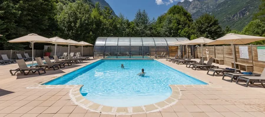 Camping de la Rochetaillée — Camping vanlife à Saint-Étienne, Auvergne-Rhône-Alpes