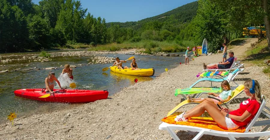 Camping Canoë — Camping vanlife à Millau, Aveyron