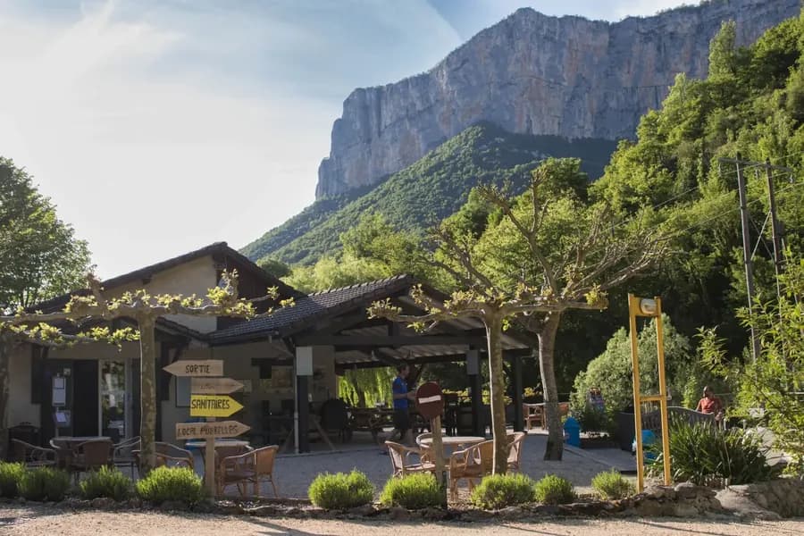 Camping Vercors — Camping vanlife à Villard-de-Lans, Auvergne-Rhône-Alpes