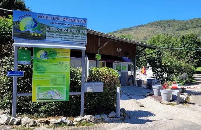 Camping Île Chambod — Camping vanlife à Hautecourt, Auvergne-Rhône-Alpes