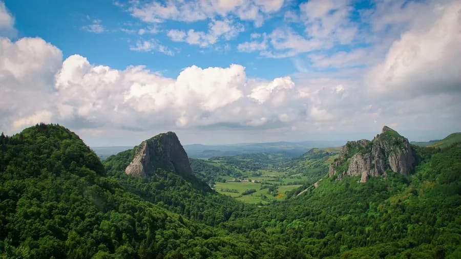 Camping La Marmotte — Camping vanlife à Châtel-de-Neuvre, Auvergne-Rhône-Alpes